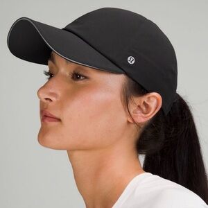 NWOT Lululemon Womens Fast and Free Running Hat